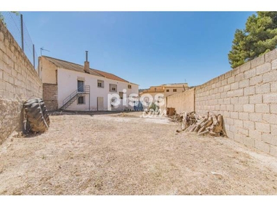 Casa adosada en venta en Jayena