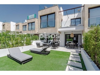 Casa adosada en venta en Los Naranjos-Las Brisas