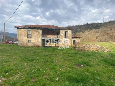 Casa en venta en Cangas de Onís