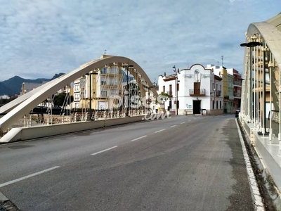 Casa en venta en Carrer del Mig, cerca de Calle del Barranco