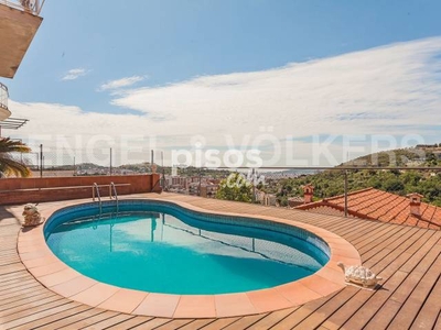 Casa en venta en Horta-Guinardó