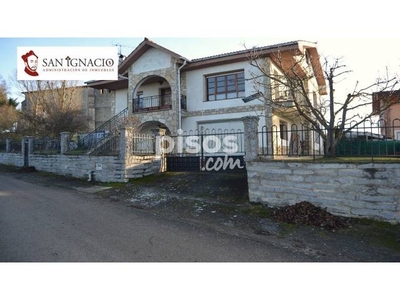 Casa en venta en Villarcayo
