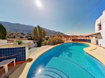 Chalet en venta en El Puerto, Dénia, Alicante