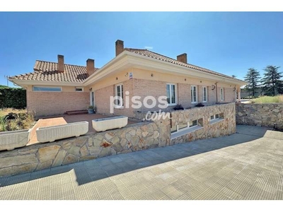 Chalet en venta en Hoyo de Manzanares