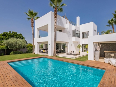 Chalet en venta en Lomas De Marbella, Marbella, Málaga