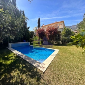 Chalet en venta en Los Naranjos, Marbella, Málaga