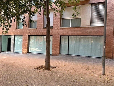 Local en venta en Sabadell de 181 m²