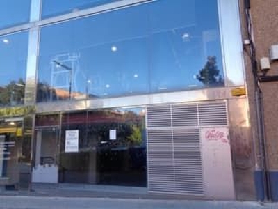 Local en venta en Terrassa de 208 m²