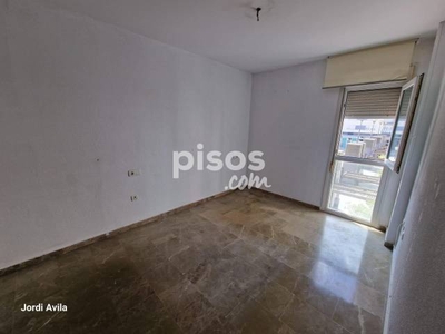 Piso en venta en Avenida