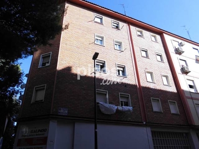 Piso en venta en Avenida de la Almozara, 24