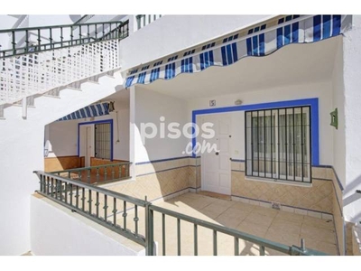 Piso en venta en Calle Cometa Halley