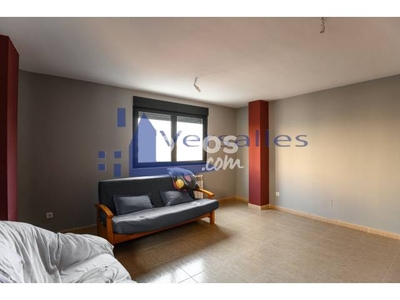 Piso en venta en Calle Gloria Fuertes, 5