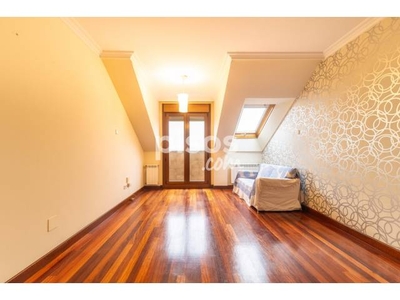 Piso en venta en Calle Niort, 16