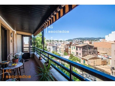 Piso en venta en Carrer d'Avinyó