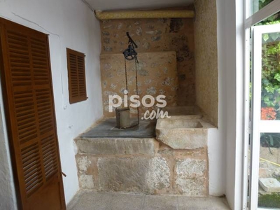 Piso en venta en Carrer de Robines