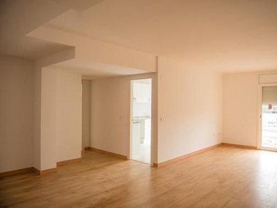 Piso en venta en Figueres de 63 m²