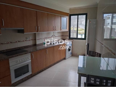 Piso en venta en Rúa Limoeiro