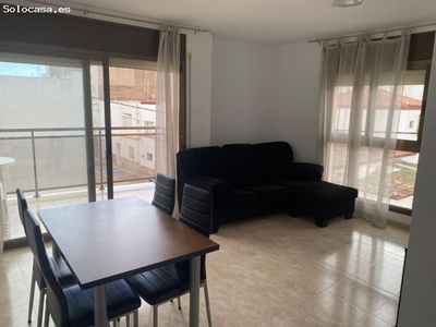 VIVIENDA ESQUINERA EN CALLE TRANQUILA Y A 500 METROS DEL MAR !!