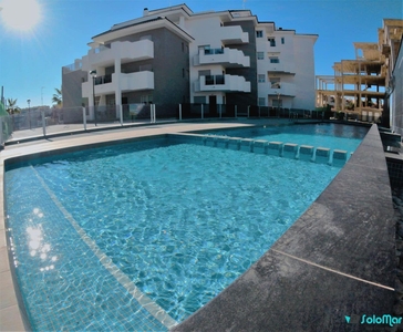 Apartamento en venta en Villamartin, Orihuela, Alicante