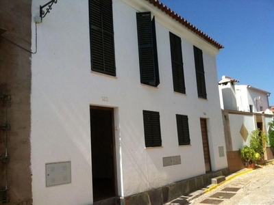 Casa en Cañaveral de León