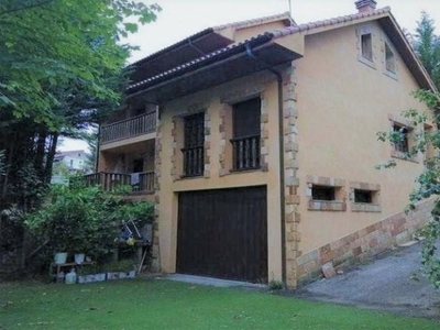 Casa en Villaviciosa