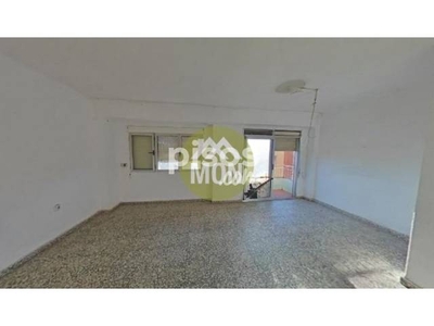 Piso en venta en Calle de Jumilla en Tres Forques por 80.750 €