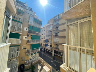 Piso en venta en Centro Urbano, Benidorm, Alicante