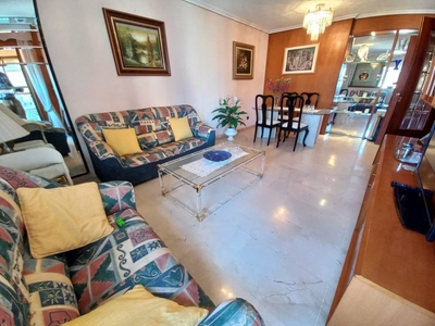 Piso en venta en Levante Alto, Benidorm, Alicante