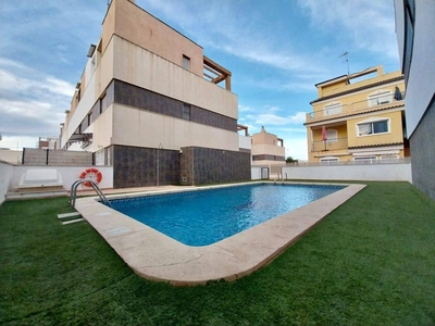 Adosado en venta en Los Secanos, Guardamar del Segura, Alicante