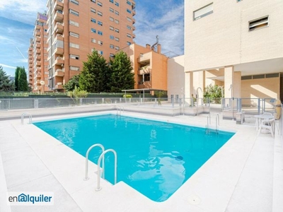 Alquiler piso trastero y piscina Madrid