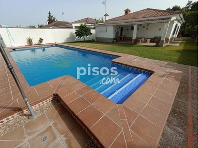 Chalet en venta en Santiscal