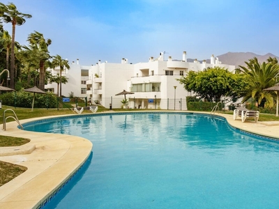 Piso en venta en Estepona Golf, Estepona, Málaga