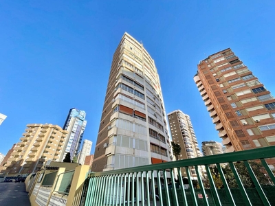 Piso en venta en Playa Levante, Benidorm, Alicante