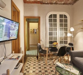 Apartamento de alquiler en Carrer de Pavia, Sants-Badal