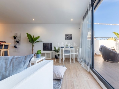 Ático con 3 habitaciones con ascensor, calefacción, aire acondicionado y vistas al mar en Tarragona