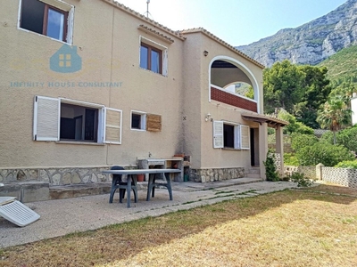 Casa-Chalet en Venta en Denia Alicante Ref: D99P31127552