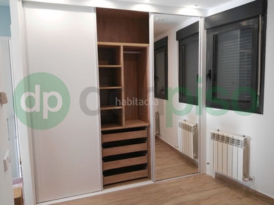 Piso amueblado con ascensor, calefacción y aire acondicionado en Madrid