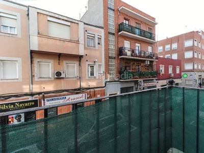 Piso con 3 habitaciones con aire acondicionado en Madrid