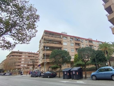 Piso de alquiler en Avenida de Barcelona, Peñamefecit - Avda Barcelona
