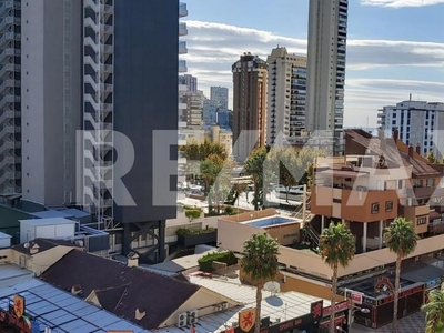 Piso en venta en Benidorm - Avenida Filipinas, 7, Playa Levante