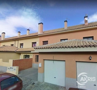 ADOSADO CON 3 DORMITORIOS EN NUMANCIA DE LA SAGRA ¡¡VIVIENDA OKUPADA, NO SE PUEDE VISITAR!!