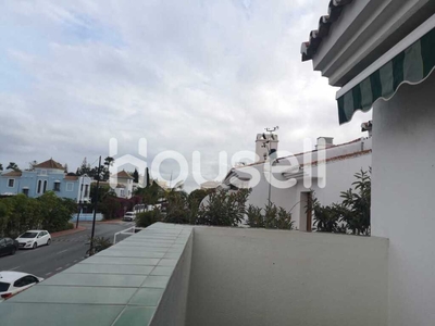 Casa adosada en venta de 180 m² Avenida Las Petunias (Urb. Los Angeles Fase V), 29670 Marbella (Málaga)