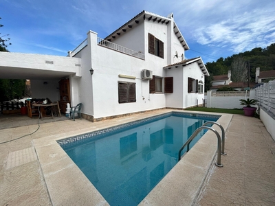 Venta de casa con piscina y terraza en Els Masos (El Vendrell), Els masos de comarruga