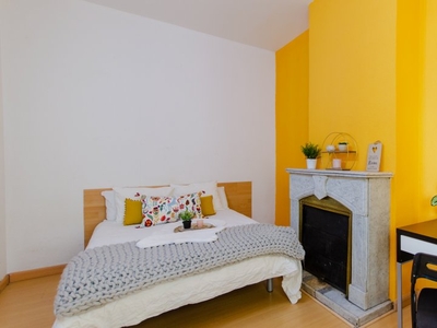Amplia habitación en un apartamento de 8 dormitorios en La Latina, Madrid