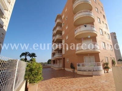 Apartamento en venta en Puerto Deportivo, Guardamar del Segura, Alicante