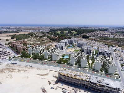 Apartamento en venta en Villamartin, Orihuela, Alicante