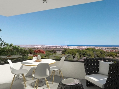 Apartamento en venta en Villamartin, Orihuela, Alicante