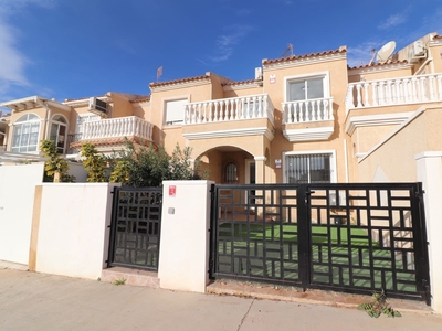 Casa en venta en Aguas Nuevas, Torrevieja, Alicante