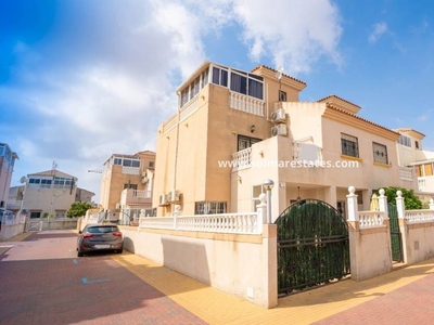 Casa en venta en La Torreta, Torrevieja, Alicante