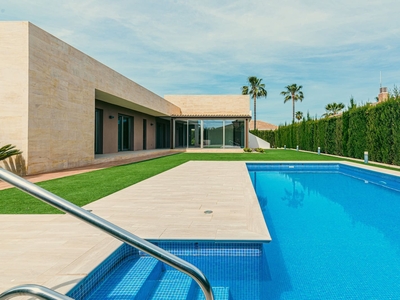 Chalet en venta en Albir, Alfaz del Pi / L'Alfàs del Pi, Alicante